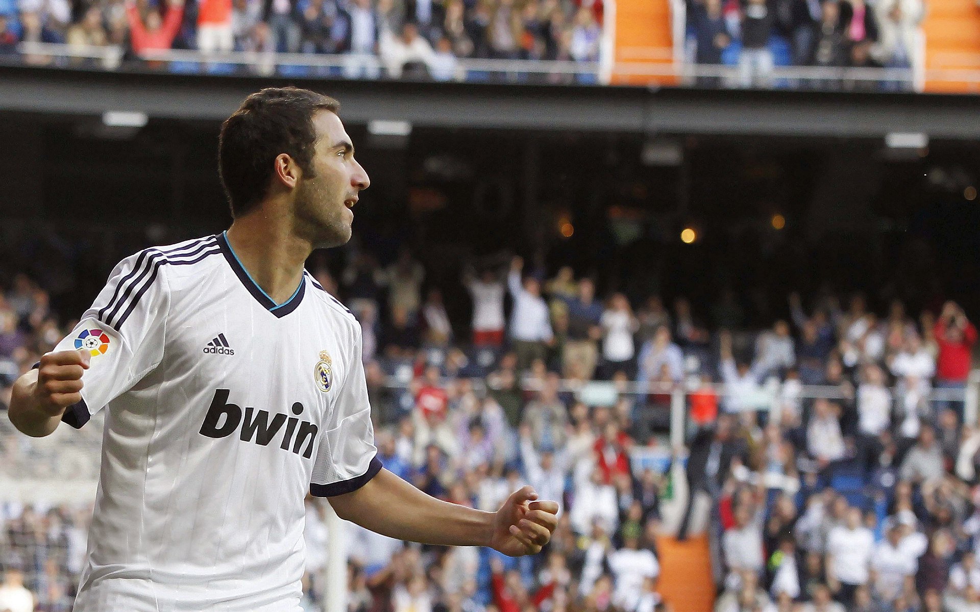 世界杯精彩纷呈:每一秒都令人热血沸腾!,世界杯名场面